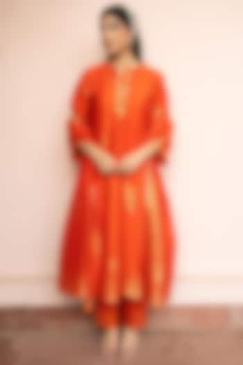 Orange Vegan Silk Kurta Set by Safaa at Pernia's Pop Up Shop