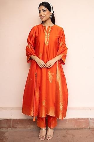 Orange Vegan Silk Kurta Set by Safaa
