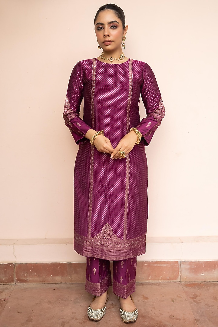 Berry & Dark Magenta Vegan Silk Zari Gota Kurta Set by Safaa at Pernia's Pop Up Shop