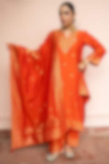 Orange Vegan Silk Kurta Set by Safaa at Pernia's Pop Up Shop