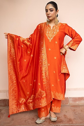 Orange Vegan Silk Kurta Set by Safaa