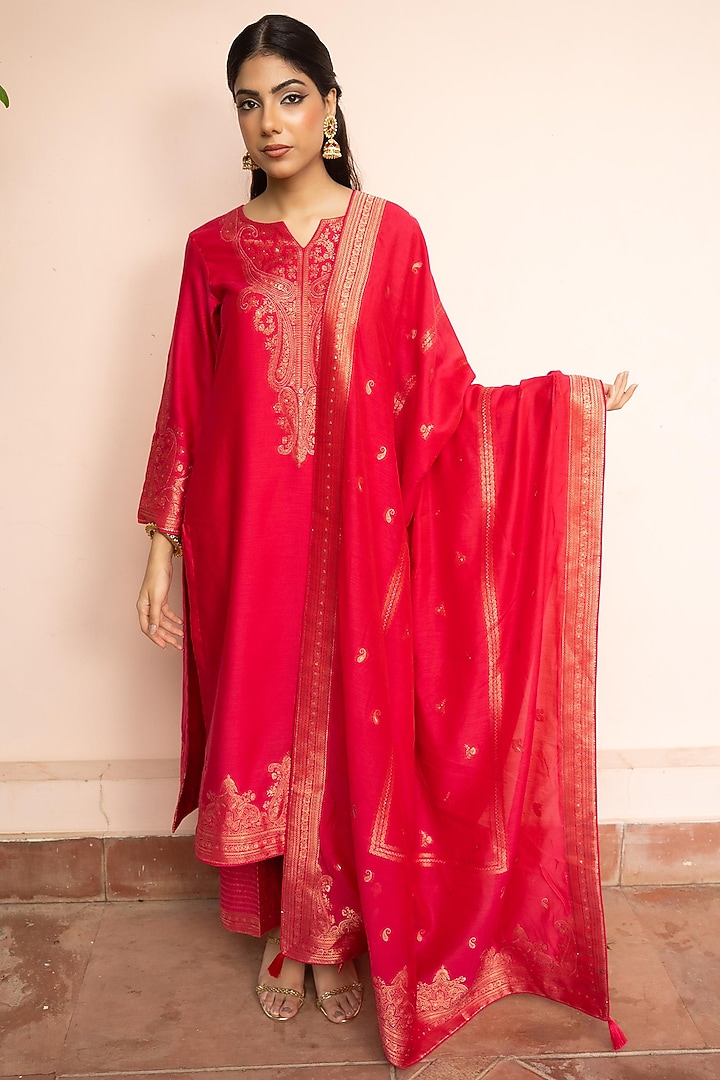 Fuchsia Pink Vegan Silk Zari Gota Work Kurta Set by Safaa at Pernia's Pop Up Shop