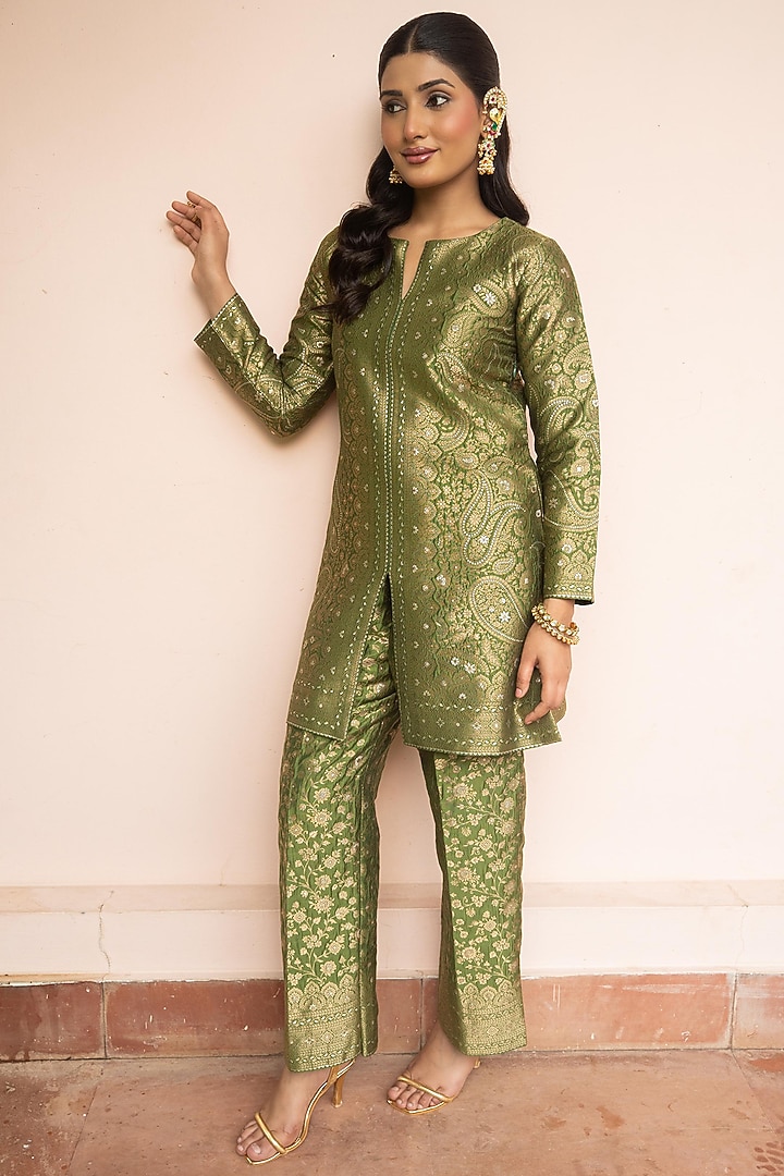 Green Vegan Silk Zari Gota Work Co-Ord Set by Safaa at Pernia's Pop Up Shop