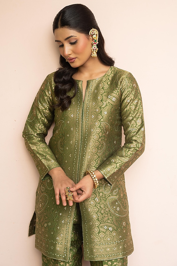 Green Vegan Silk Zari Gota Work Co-Ord Set by Safaa at Pernia's Pop Up Shop