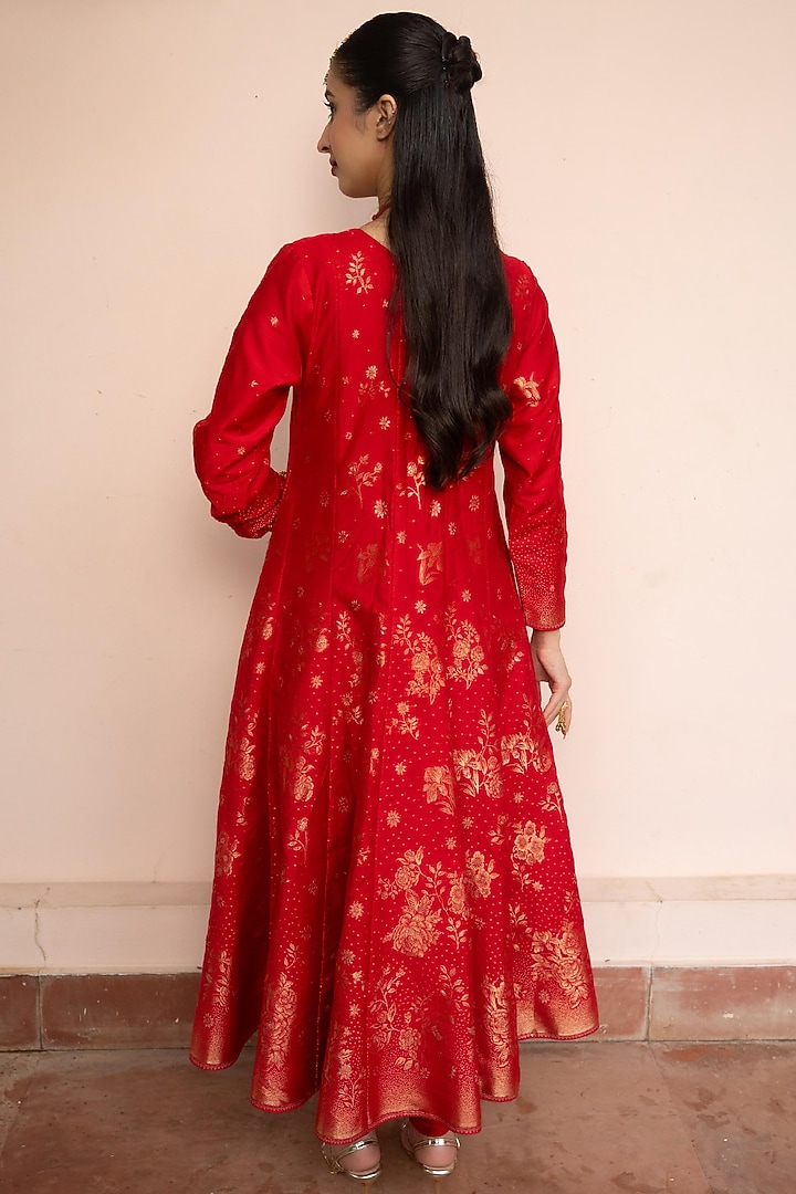 Red Vegan Silk Floral Pattern Wedding Anarkali Set by Safaa at Pernia's Pop Up Shop