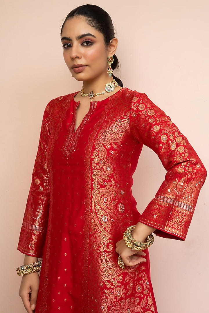 Red Vegan Silk Zari Gota Kurta Set by Safaa at Pernia's Pop Up Shop