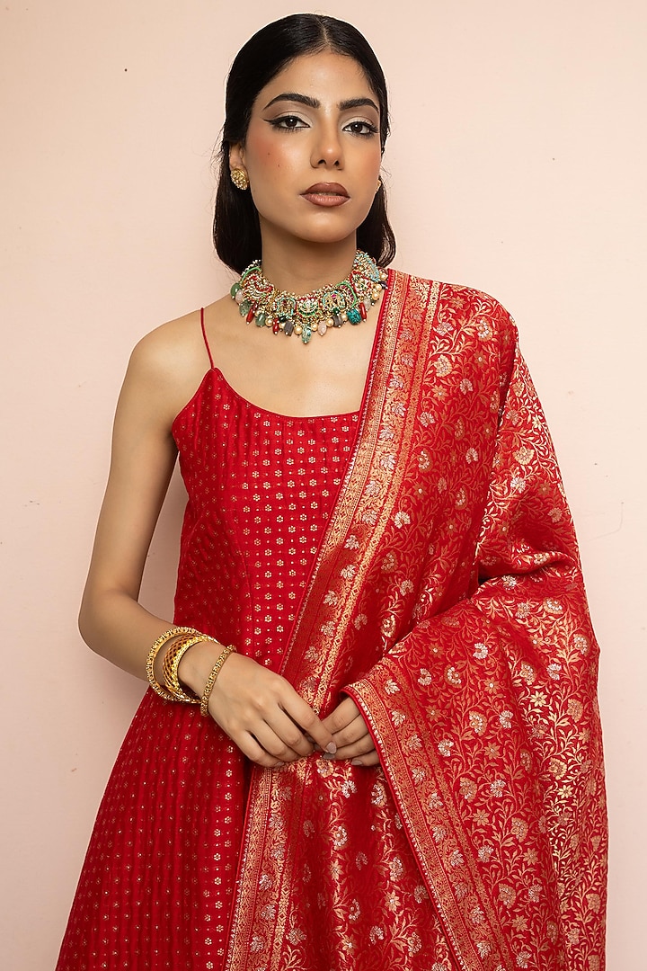 Red Vegan Silk Motif A-Line Kurta Set by Safaa at Pernia's Pop Up Shop