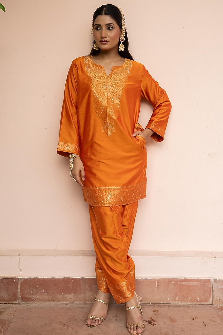 Mustard Vegan Silk Kurta Set by Safaa at Pernia's Pop Up Shop