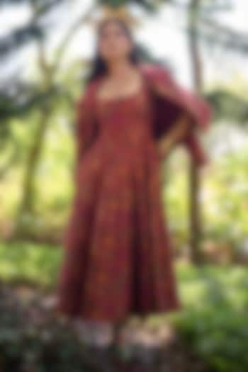 Magenta Pure Moonga Silk Floral Weave Blazer Set by Safaa at Pernia's Pop Up Shop