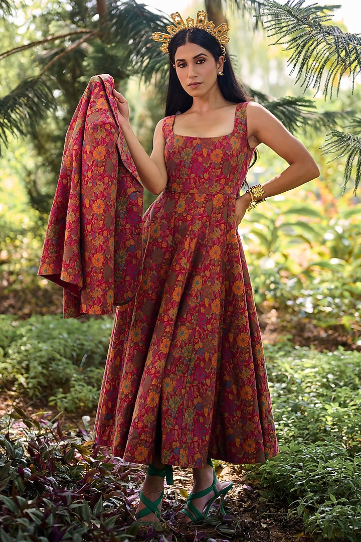 Magenta Pure Moonga Silk Floral Weave Blazer Set by Safaa at Pernia's Pop Up Shop