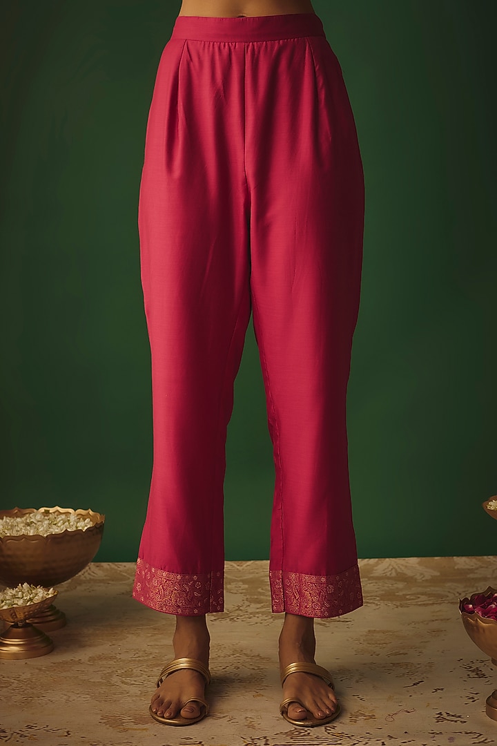 Pink Moonga Silk Zari Work Kaftan Set by Safaa at Pernia's Pop Up Shop