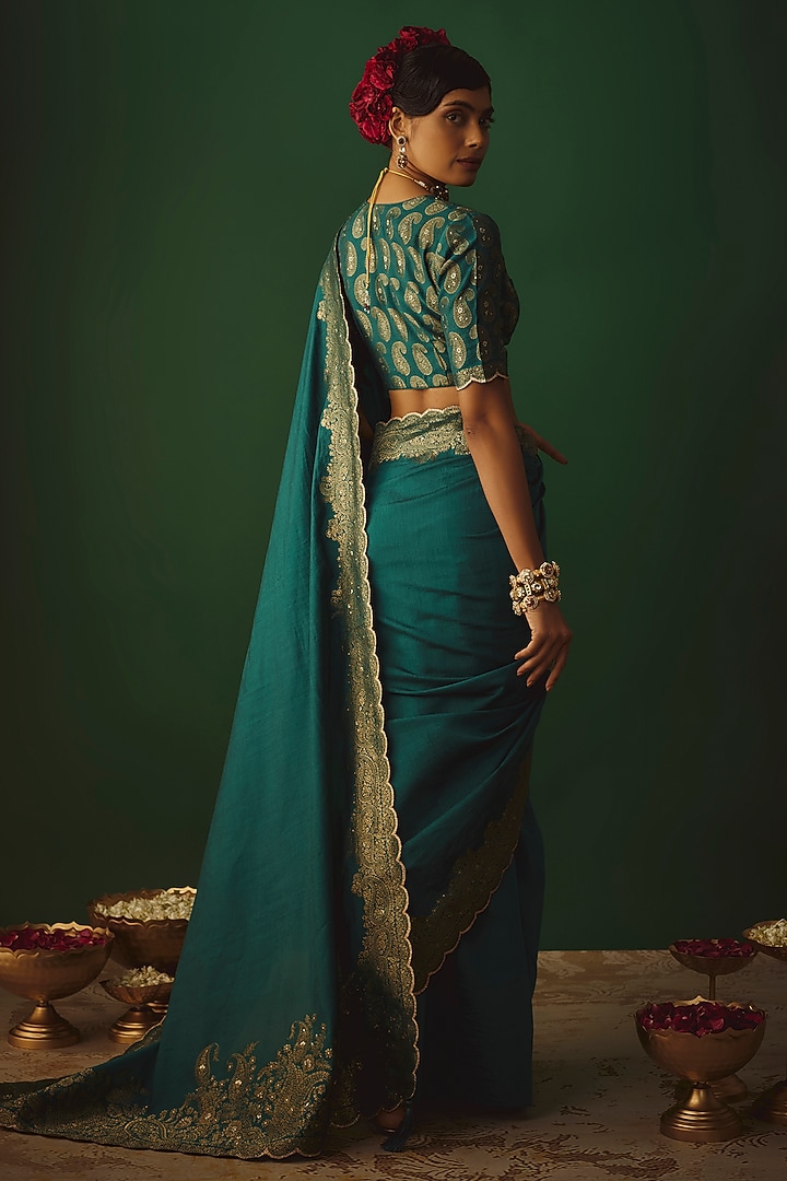 Green Moonga Silk Woven Zari Embroidered Party Wear Saree Set by Safaa at Pernia's Pop Up Shop