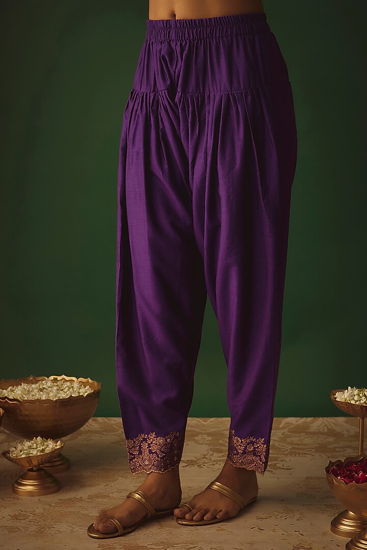 Purple Vegan Silk Woven Zari Work Short Kurta Set by Safaa at Pernia's Pop Up Shop