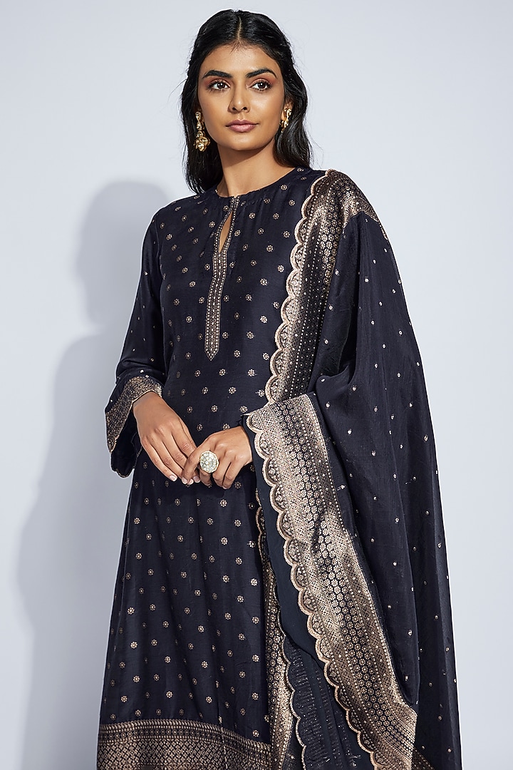 Navy Vegan Silk Golden Woven Work Kurta Set by Safaa at Pernia's Pop Up Shop