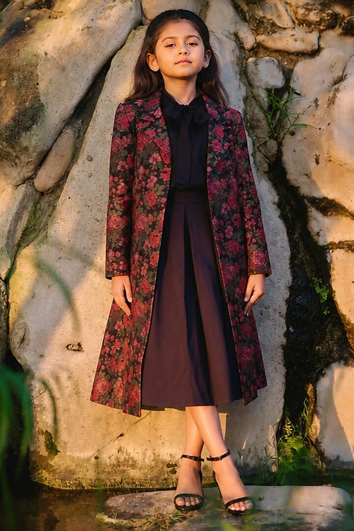 Black Moonga Silk Skirt Set For Girls by Safaa Kids at Pernia's Pop Up Shop