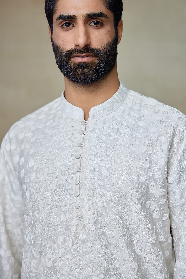 White Silk Chanderi Abstract Printed Embroidered Kurta by SHASHA GABA MEN at Pernia's Pop Up Shop