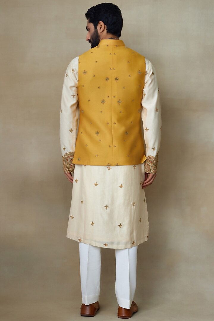 Yellow Silk Chanderi Printed & Embroidered Bundi Jacket by SHASHA GABA MEN at Pernia's Pop Up Shop