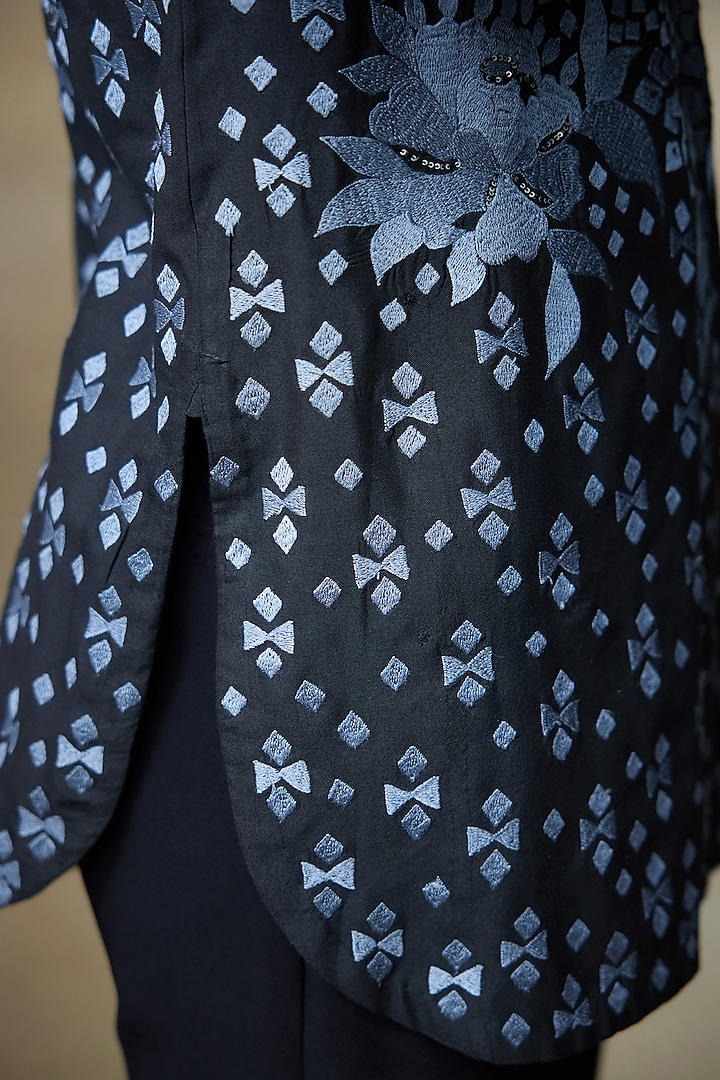 Black Silk Chanderi Printed & Embroidered Short Kurta by SHASHA GABA MEN at Pernia's Pop Up Shop