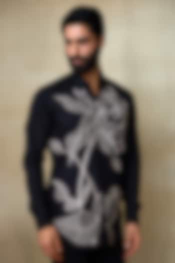 Black Cotton Resham Embroidered Wedding Shirt by SHASHA GABA MEN at Pernia's Pop Up Shop