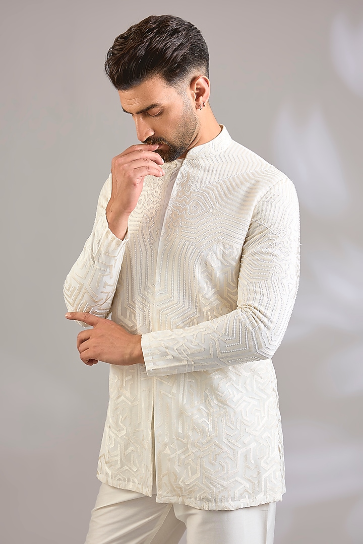 Ivory Silk Floral Embroidered Kurta by SHASHA GABA MEN at Pernia's Pop Up Shop