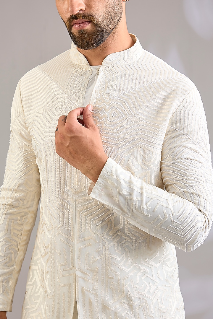 Ivory Silk Floral Embroidered Kurta by SHASHA GABA MEN at Pernia's Pop Up Shop