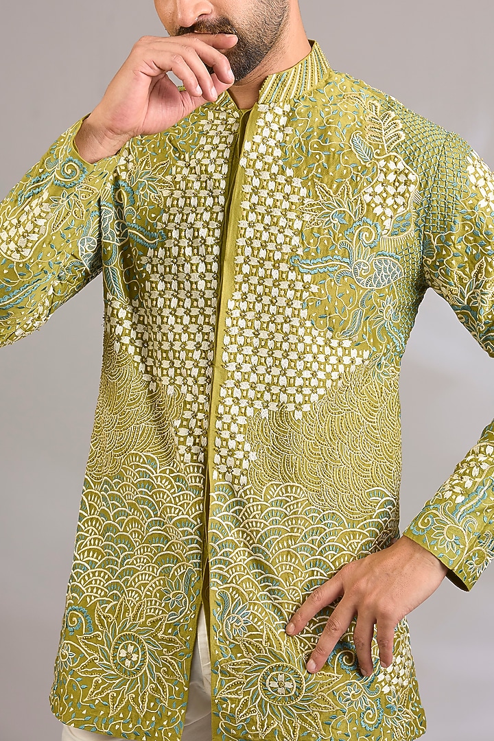 Yellow Georgette Floral Embroidered Kurta by SHASHA GABA MEN at Pernia's Pop Up Shop