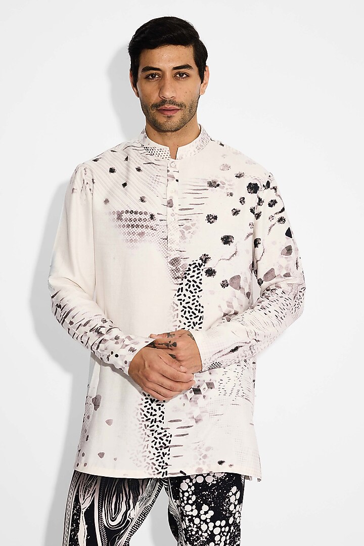 Ivory Tussar Printed Handcrafted Short Kurta by SHASHA GABA MEN at Pernia's Pop Up Shop