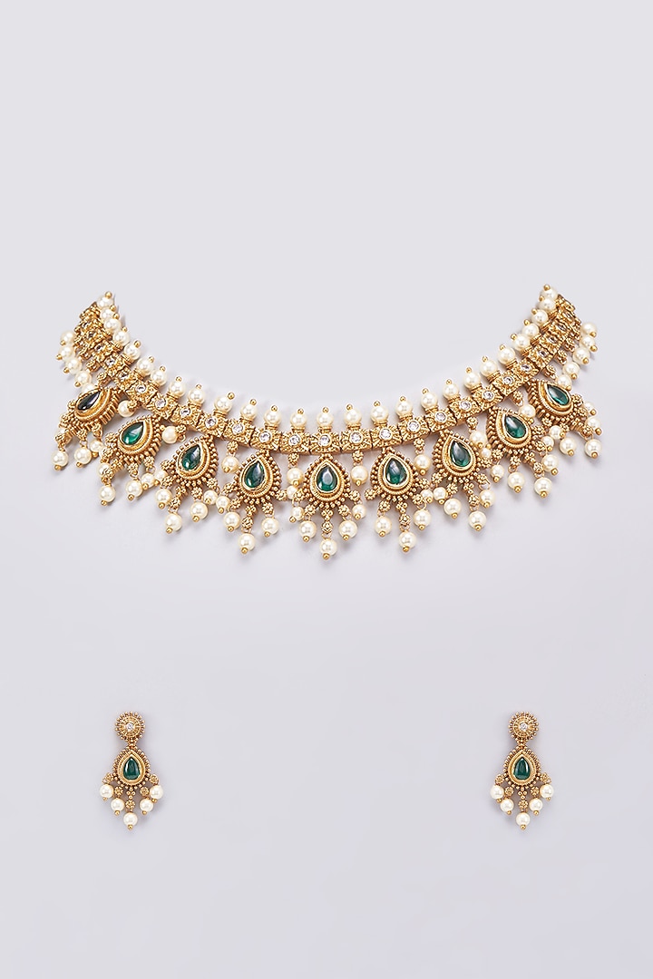Gold Finish Emerald Necklace Set Design by Saga Jewels at Pernia's Pop