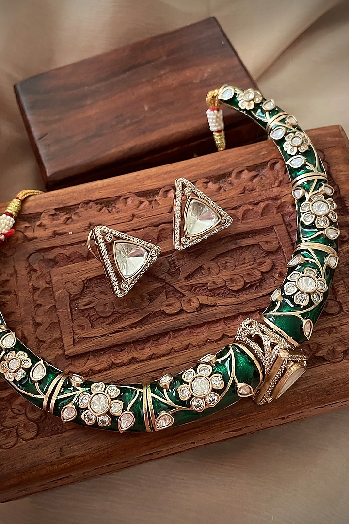 Gold Finish Kundan Polki Green Enameled Hasli Choker Necklace Set by Saga Jewels at Pernia's Pop Up Shop