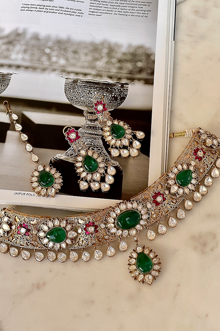 Gold Finish Kundan Polki & Green Stone Choker Necklace Set by Saga Jewels at Pernia's Pop Up Shop