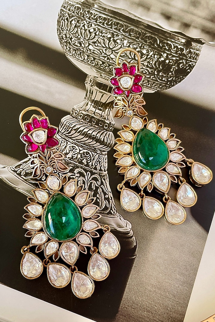Gold Finish Kundan Polki & Green Stone Choker Necklace Set by Saga Jewels at Pernia's Pop Up Shop