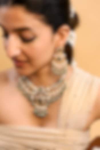 Gold Finish Kundan Polki & Emerald Stone Choker Necklace Set by Saga Jewels at Pernia's Pop Up Shop
