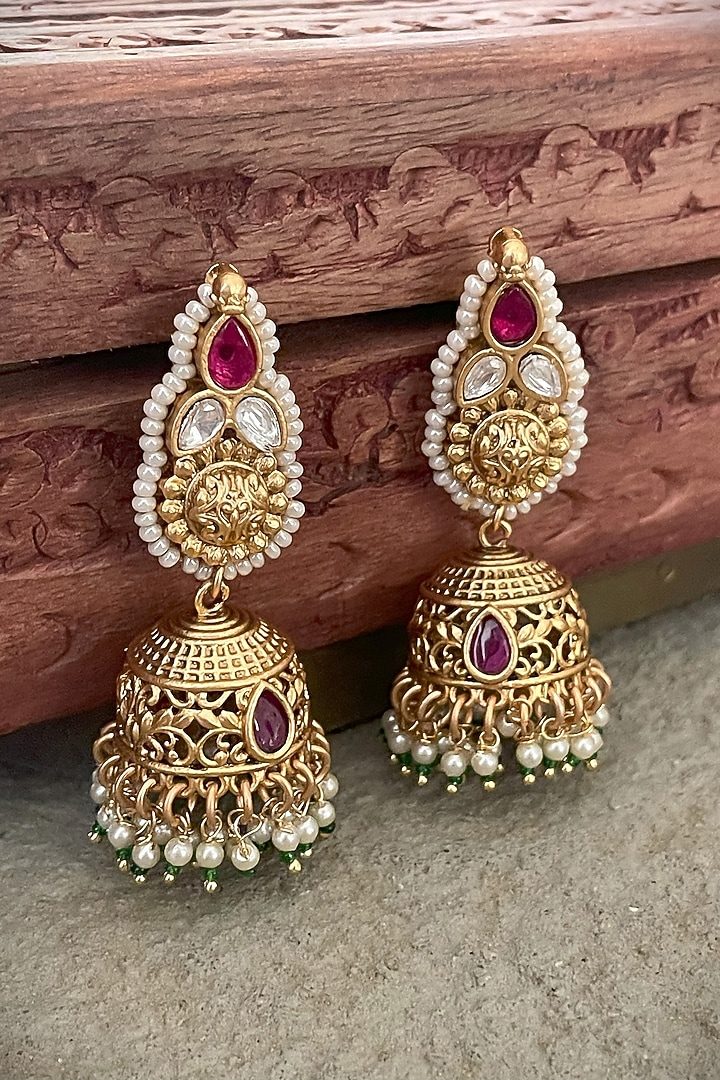 Gold Finish Kundan Polki Necklace Set by Saga Jewels at Pernia's Pop Up Shop