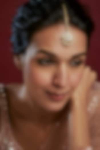 Gold Finish Kundan Polki Maangtikka by Saga Jewels at Pernia's Pop Up Shop