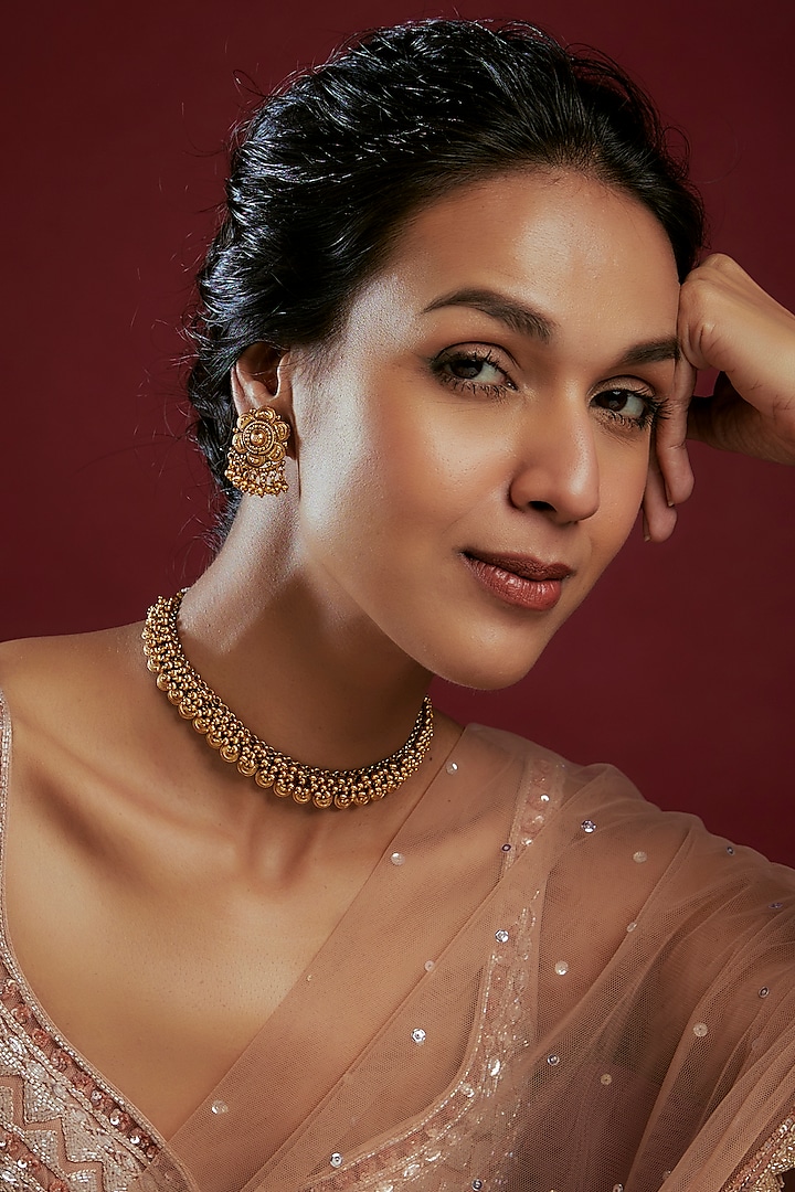Gold Finish Ghungroo Necklace Set by Saga Jewels at Pernia's Pop Up Shop