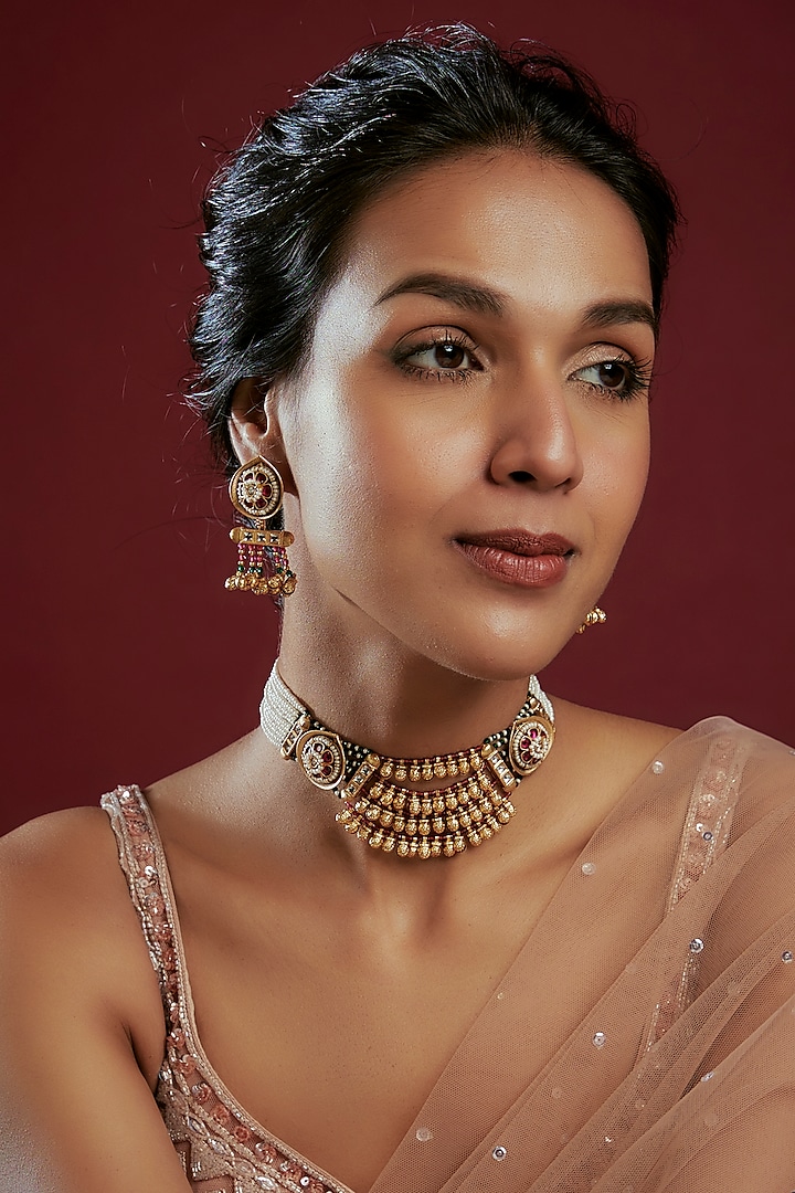 Gold Finish Kundan Polki Traditional Gujarati Necklace Set by Saga Jewels at Pernia's Pop Up Shop