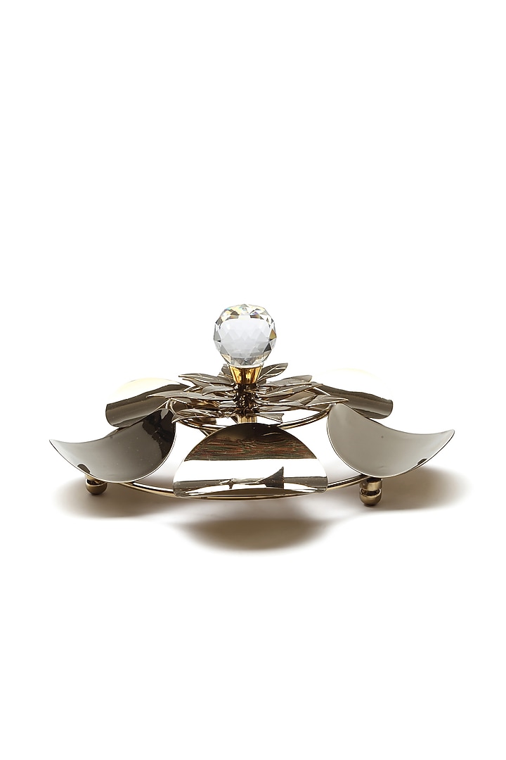 Gold Stainless Steel Handcrafted Hand Towel Stand by SAGE KONCPT at Pernia's Pop Up Shop