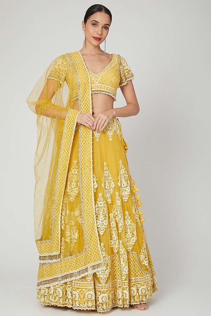 Yellow Floral Embroidered Wedding Lehenga Set by Shilpi Ahuja at Pernia's Pop Up Shop