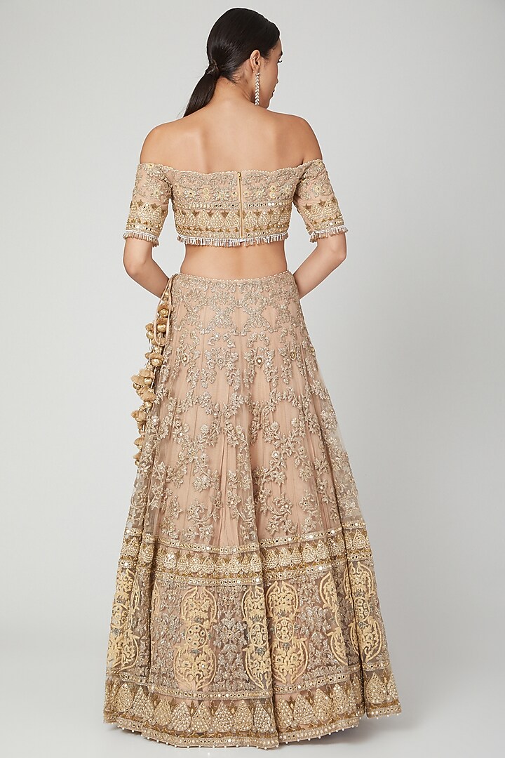 Peach Zardosi Embroidered Bridal Lehenga Set by Shilpi Ahuja at Pernia's Pop Up Shop