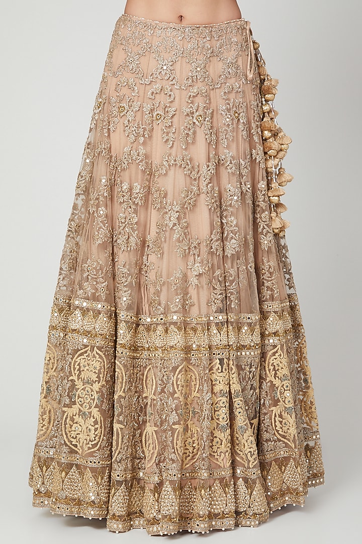 Peach Zardosi Embroidered Bridal Lehenga Set by Shilpi Ahuja at Pernia's Pop Up Shop