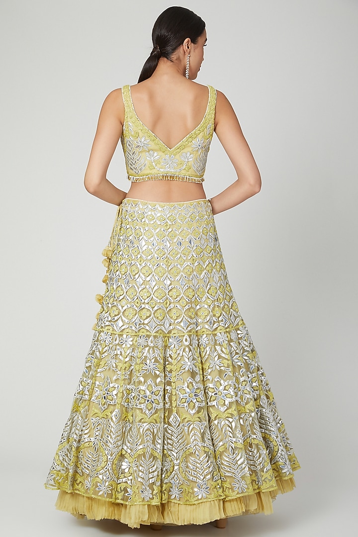 Sunrise Yellow Embroidered Wedding Lehenga Set by Shilpi Ahuja at Pernia's Pop Up Shop