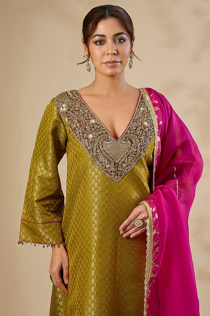 Green Banarasi Katan Silk Zardosi Work Kurta Set by Sahreen at Pernia's Pop Up Shop