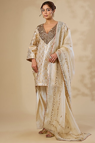 Ivory Banarasi Silk Zardosi Work Kurta Set by Sahreen