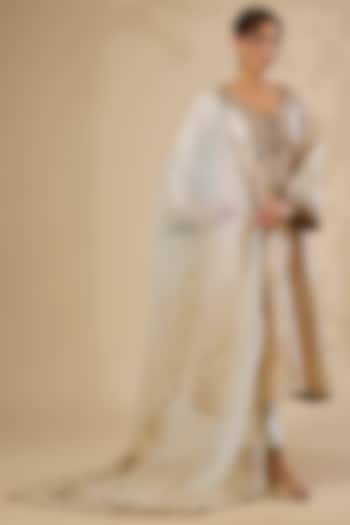 Ivory Banarasi Silk Zardosi Work Kurta Set by Sahreen at Pernia's Pop Up Shop