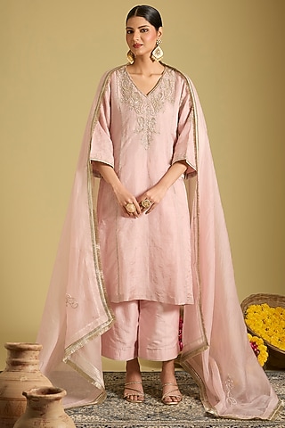 Pastel Pink Katan Silk Tissue Kasab Thread Work Kurta Set by Sahreen