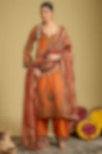 Orange Katan Silk Tissue Sequins Embellished Kurta Set by Sahreen at Pernia's Pop Up Shop