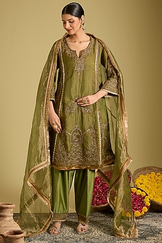 Green Katan Silk Tissue Dabka & Sequins Embellished Kurta Set by Sahreen
