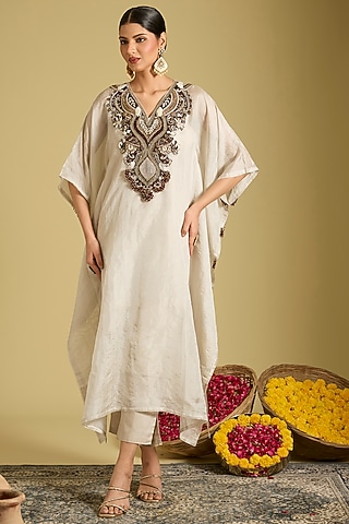 Silver Katan Silk Tissue Zardosi Work Kaftan Set by Sahreen