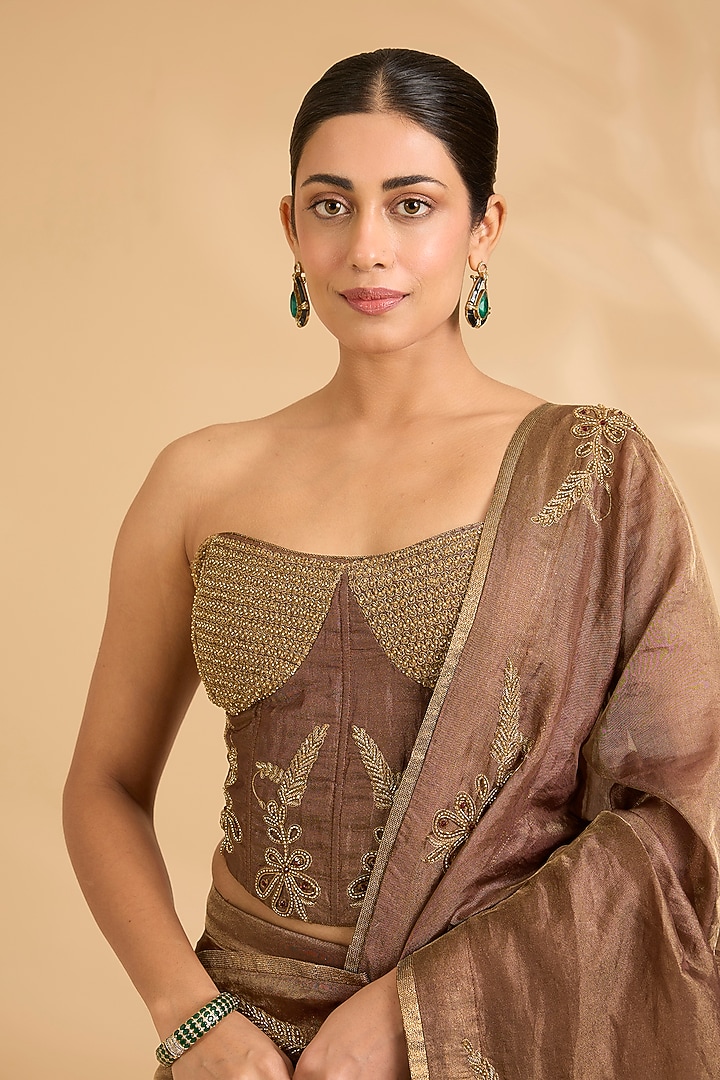 Antique Gold Katan Tissue Zardosi Work Reception Saree Set by Sahreen at Pernia's Pop Up Shop
