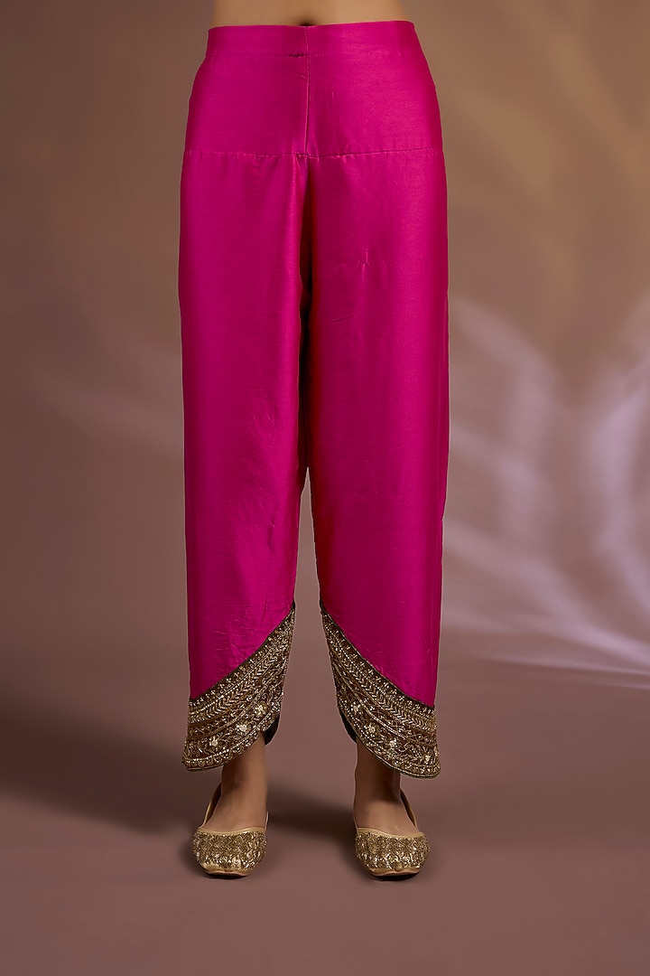 Pink Banarasi Katan Silk Zardosi Embroidered Kurta Set by Sahreen at Pernia's Pop Up Shop